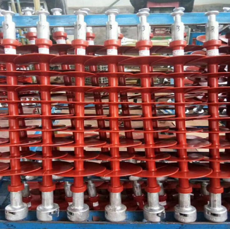 35KV棒形懸式復(fù)合絕緣子